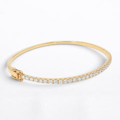 18K Gold 1.50 carat Diamond Hinged Bangle