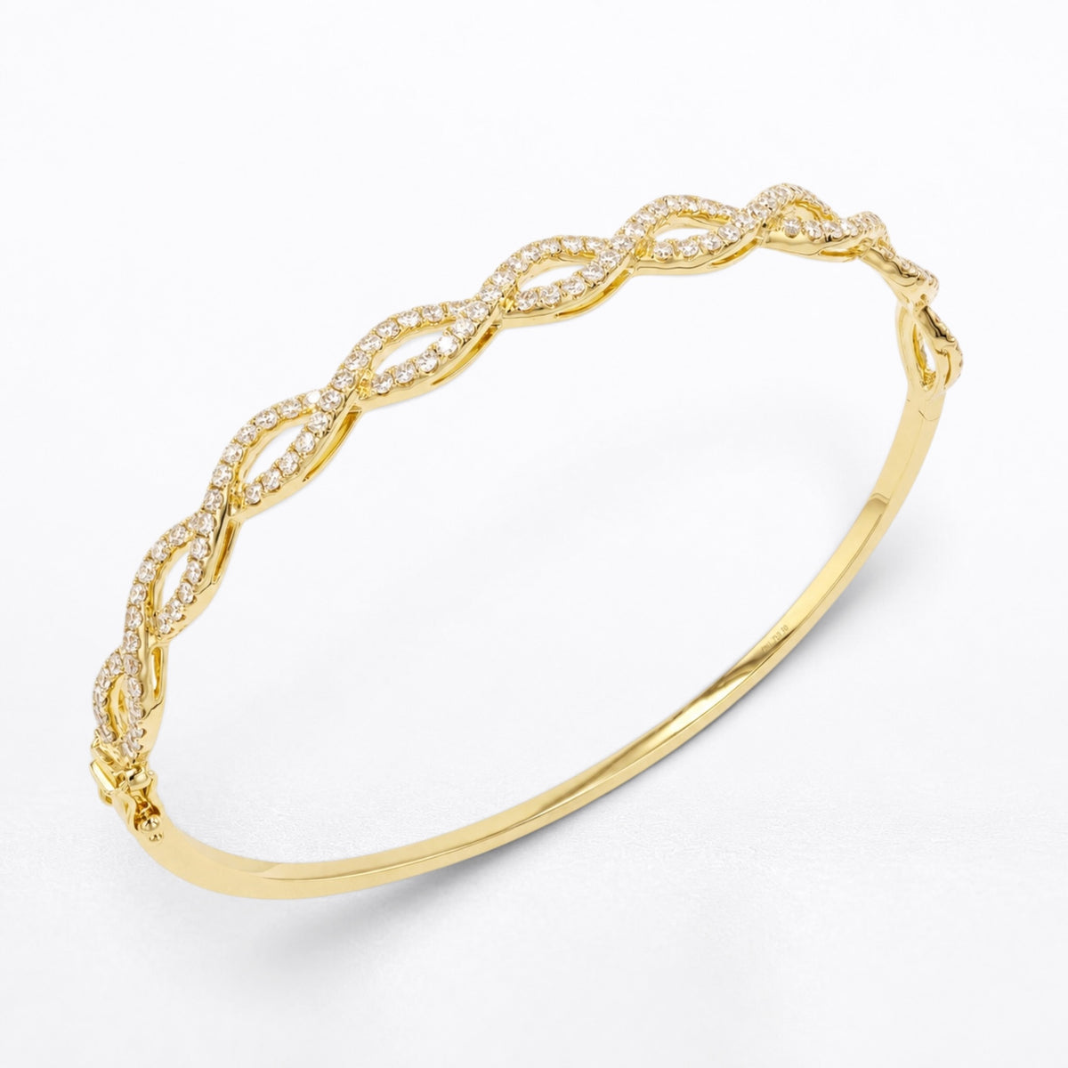 18K Yellow Gold Braided Diamond Bangle (Natural Diamonds)