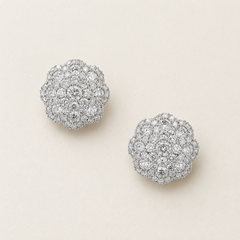 18K White Gold 1.03 Carat G VS Natural Diamond Scalloped Floral Stud Earrings (11mm)