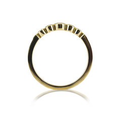 Bezel-Set Diamond Graduated Seven Stones Band - 18K Yellow Gold