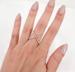 Diamond Pave Criss-cross X Ring in 18k Rose Gold