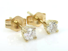 Diamond Stud Earrings - 14K Yellow Gold - 0.20cts T.W