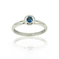 0.26 cts Bezel-Set Solitaire Sapphire Ring - 14K White Gold