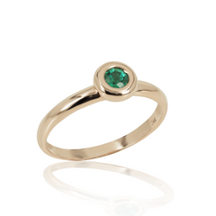 0.20cts Bezel-Set Solitaire Emerald Ring - 14K Rose Gold
